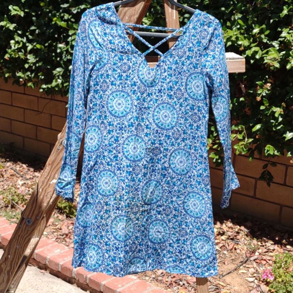 V-Neck Front&Back Long Flare Sleeve A-Line Dress XS